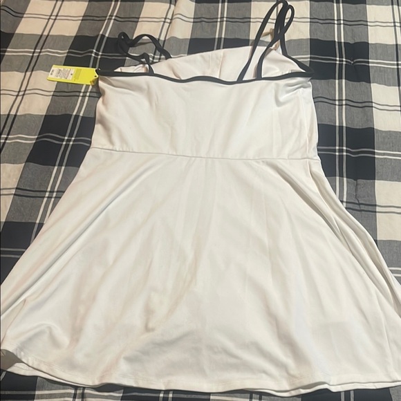 All in Motion Ivory Performance Active Dress. - Picture 3 of 5